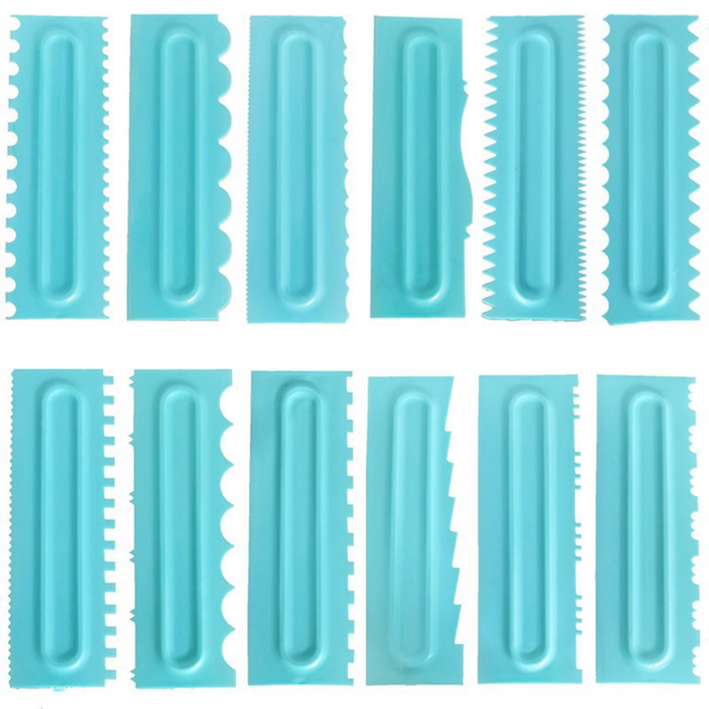 Dụng Cụ Chà Láng Bánh Kem Bằng Nhựa