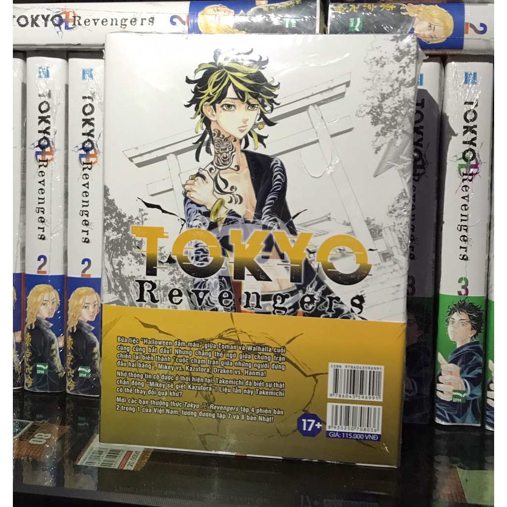 Sách - Tokyo Revengers Tập 4