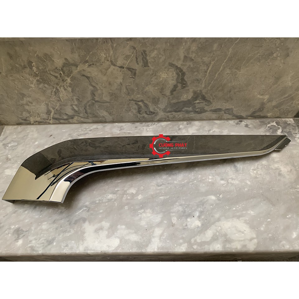Nẹp mạ viền ga lăng dưới Mitsubishi Triton 2019 6407A337, 6407A338
