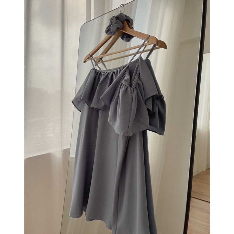 váy 2 dây kèm scrunchies 2125 | BigBuy360 - bigbuy360.vn