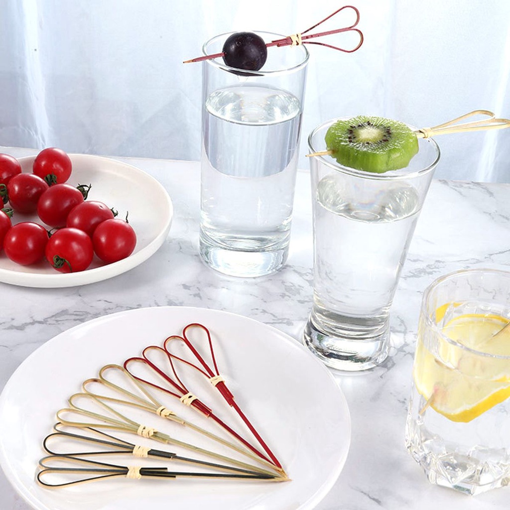 Set 100 que cắm trái cây trang trí ly nước cocktail hình trái tim nhiều màu sắc