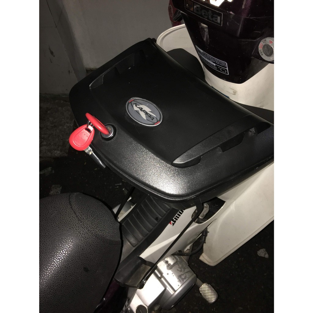 Thùng giữa Dream givi K10N cho xe Honda Dream, hàng Givi chính hãng mới 100%