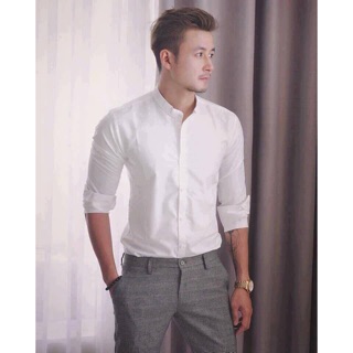 (SIÊU GIẢM GIÁ) Sơ mi nam cổ tàu Màu Trắng loại đẹp dáng ôm body hàn quốc,không nhăn