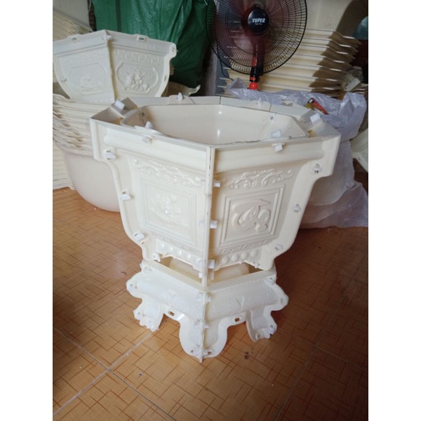 Khuôn đúc chậu cảnh abs bộ lg 45 VN sen-plt chân quỳ
