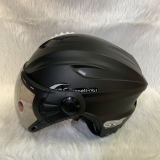 Mũ bảo hiểm GRS 760K
