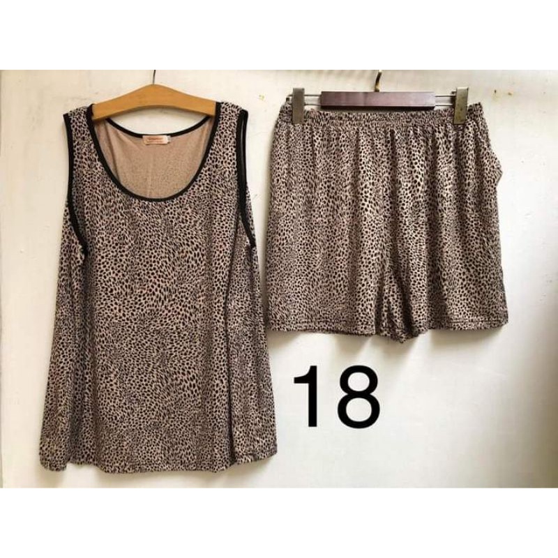 Đồ bộ thun cotton mặc nhà Amwear áo ba lỗ, quần đùi  chất liệu mềm mịn mát