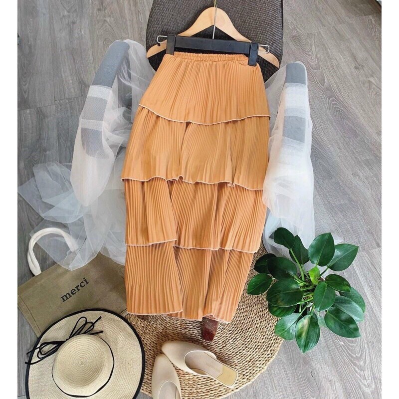 CHÂN VÁY 4 TẦNG SIÊU HOT Vải Sẽ Tự thẳng khi treo sào không cần ủi