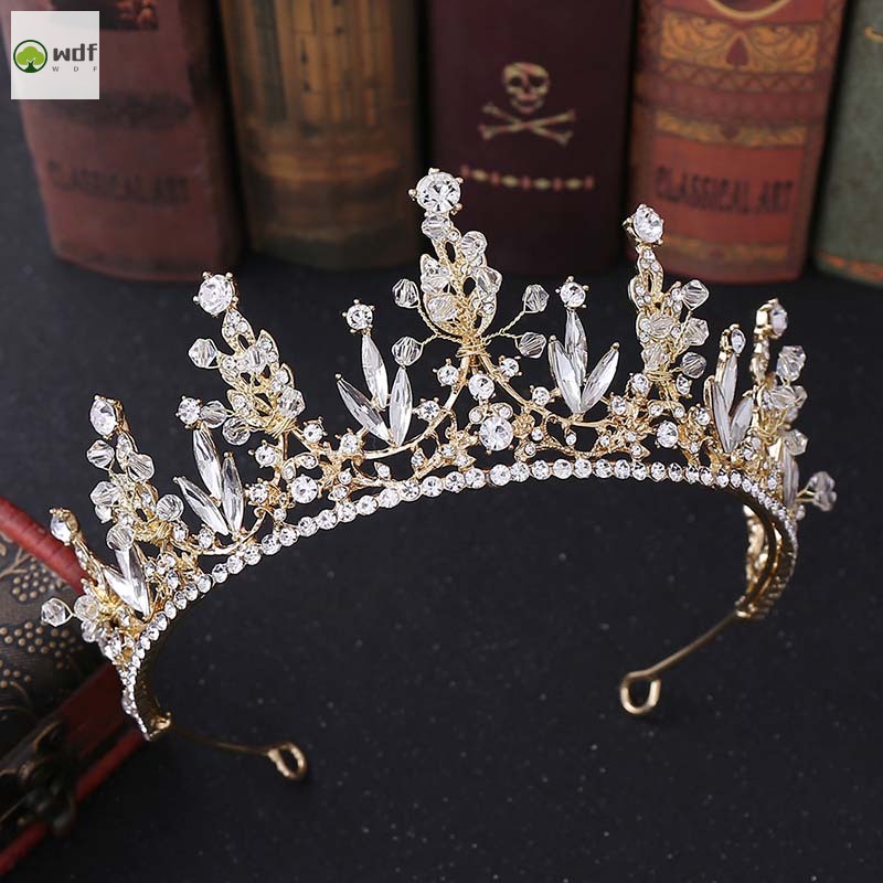 1 vương miện cài tóc đính hạt pha lê sang trọng cho cô dâu