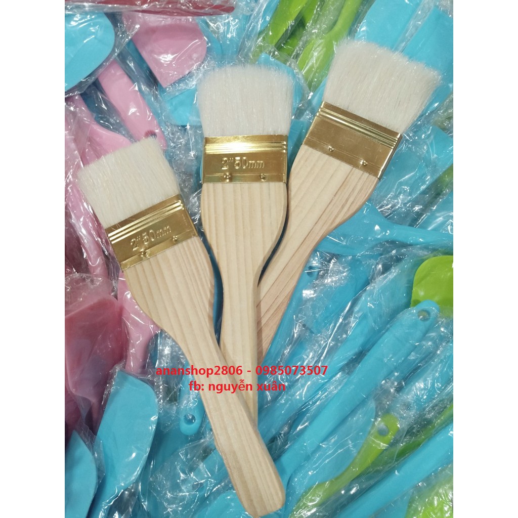 Chổi lông mềm cán gỗ 5cm M2