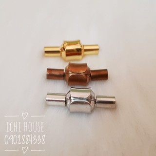 Vòng tay dây da đeo charm
