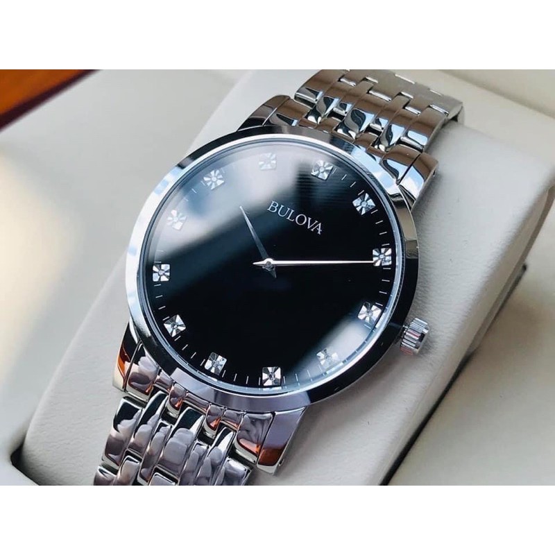 Đồng hồ nam Bulova kim cương .