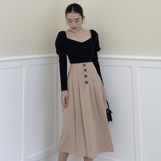 Set áo tay dài chân váy dài đính nút -k833