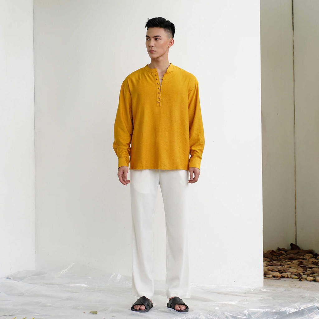 Áo sơ mi linen dài tay cổ tàu thêu hoạ tiết SS21 UNCLÉ Unfinish Logo Shirt | BigBuy360 - bigbuy360.vn