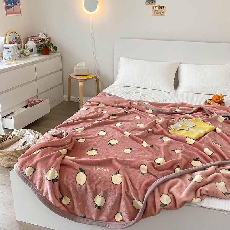 Chăn nhung tuyết sữa hè thu mẫu mới hot nhất 2022
