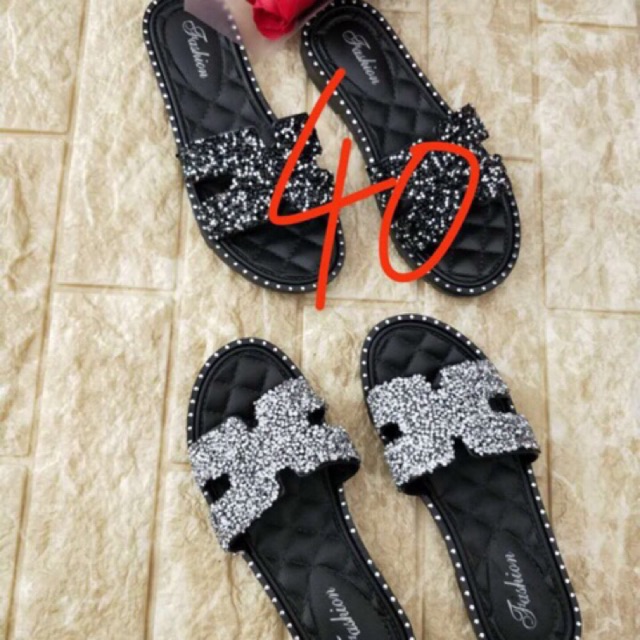 Dép 38,39 đen. Giầy 39,37