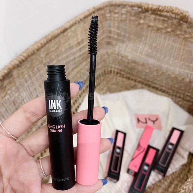 Mascara ink black cara volume