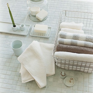 MUJI GIÁ ĐỠ BÀN CHẢI ĐÁNH RĂNG