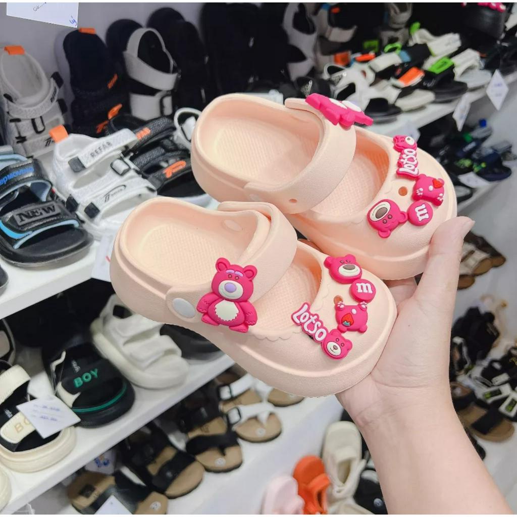 [Cực Chất] Dép sục siêu nhẹ gắn sticker siêu hot cao cấp  cho bé gái size 170-220