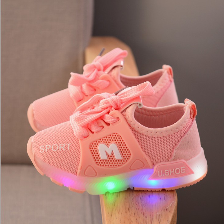 Giày thể thao chữ M chũ cho bé trai và bé gái từ 1-5 tuổi (Size 21-30)
