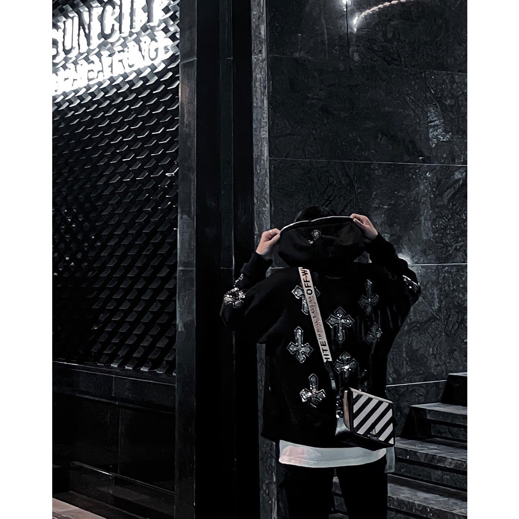 Áo khoác, áo hoodie kéo khóa phối đính đá chữ thập hot 2022