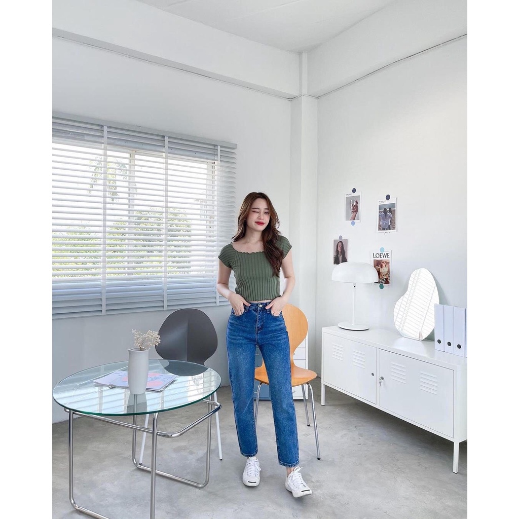 Quần Jean Nữ Lưng Cao From Dáng Baggy Fit Màu Xanh Đậm Wash LDM-103D