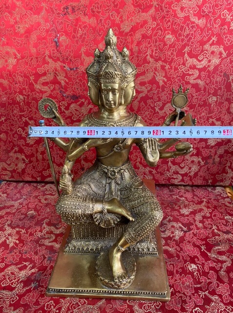 Tượng đồng phật tứ diện