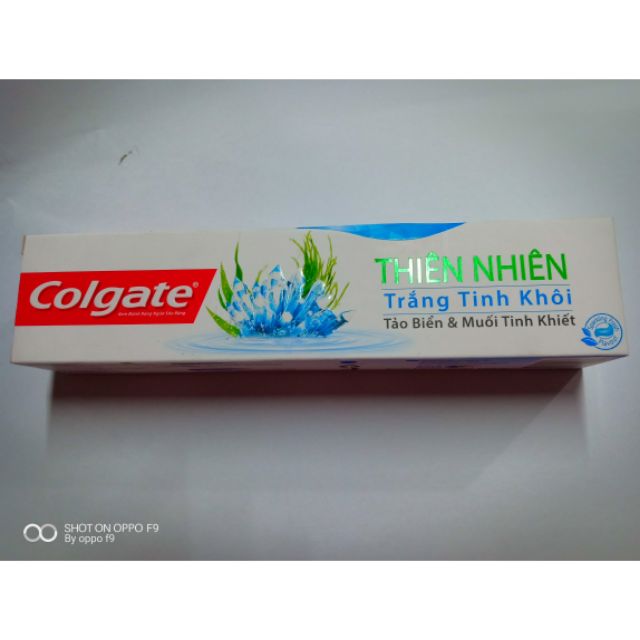 Kem đánh răng Colgate thiên nhiên tảo biển &muối tinh thể 180