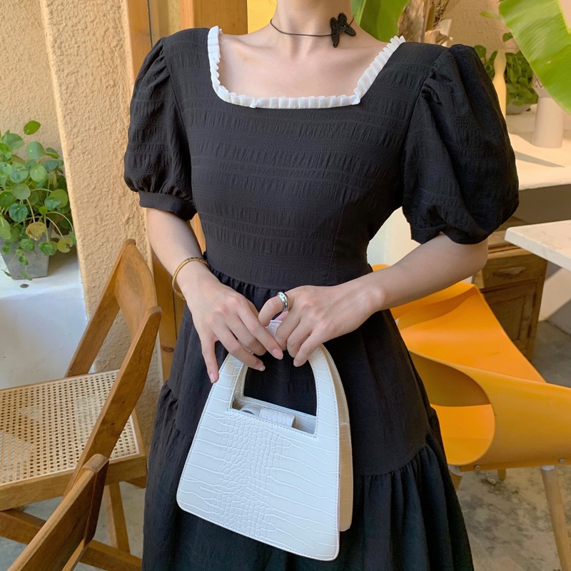 Đầm dáng xòe midi hở lửng tay ngắn Emilyshop