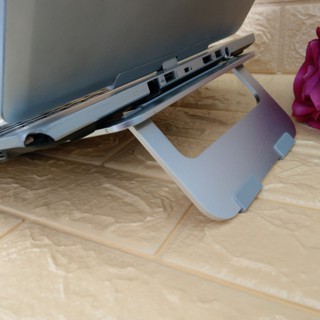 Đế tản nhiệt cho laptop chất liệu hợp kim hàng chất lượng - GD003