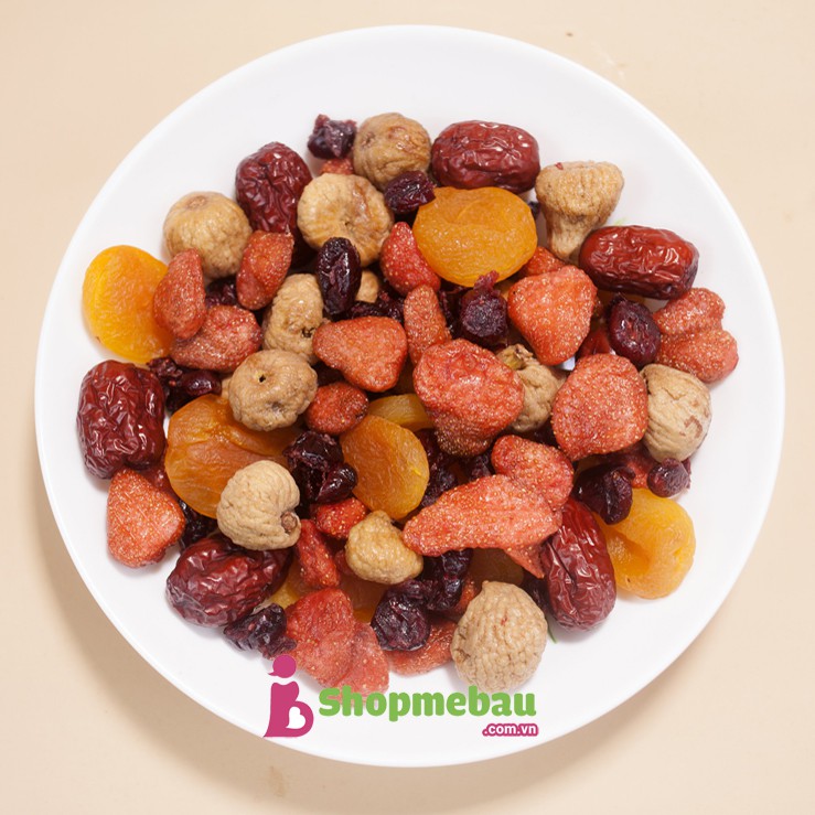 MIX FRUIT 5 quả mọng sấy lạnh (dâu tây + nho khô + việt quất + mơ sấy + chà là)