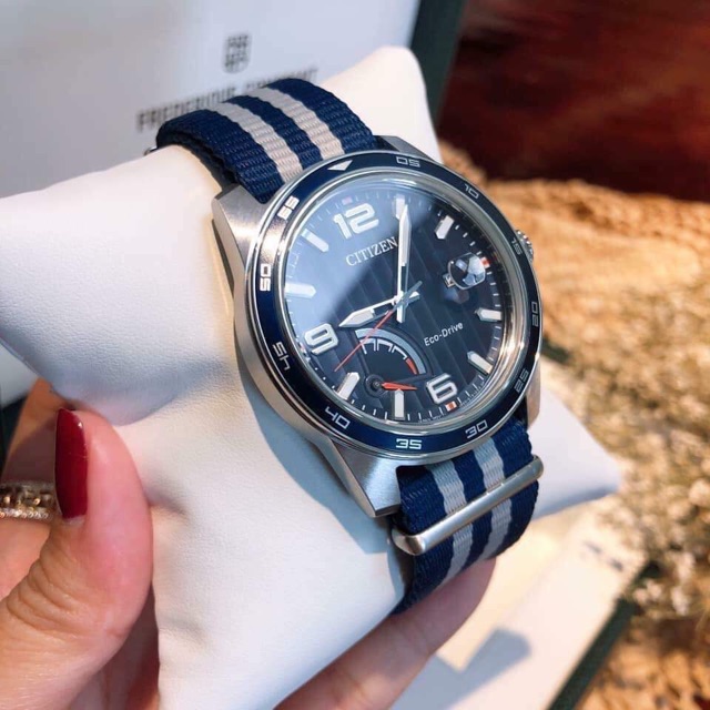Đồng hồ nữ hiệu Citizen