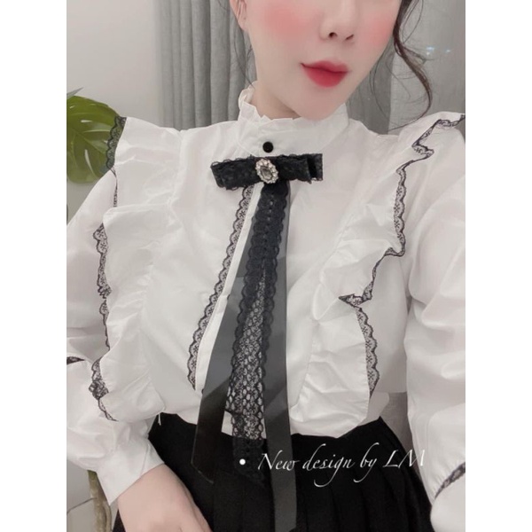 Sơ mi bèo viền ren kèm nơ xinh xuất sắc