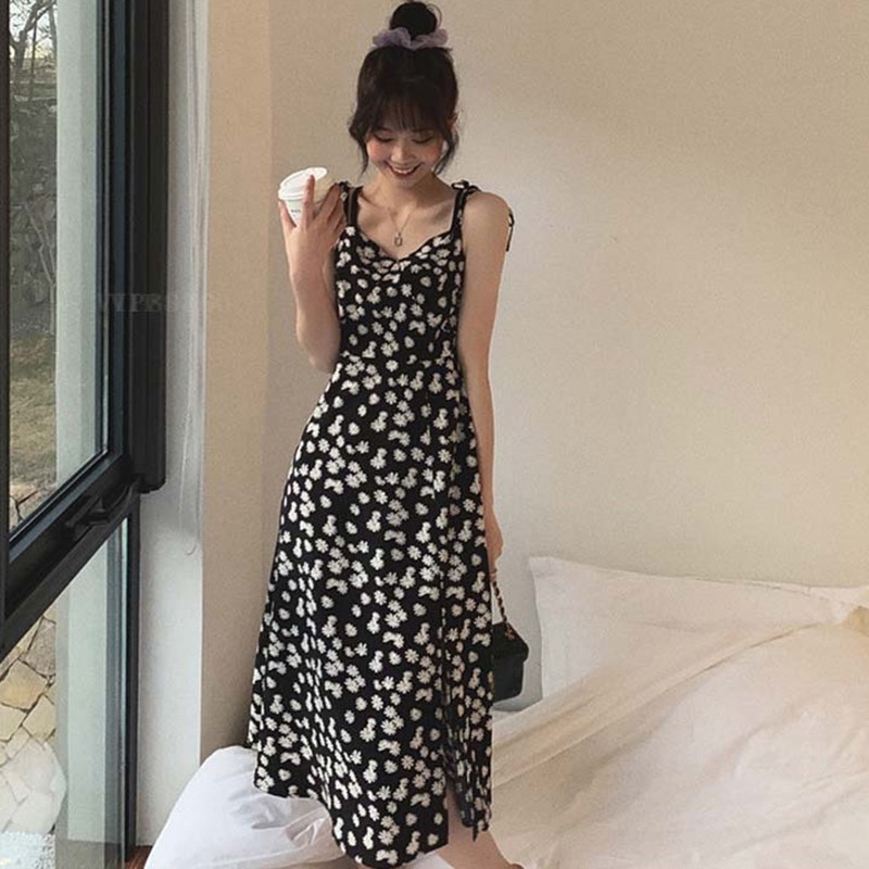 Đầm Hai Dây Xẻ Tà Họa Tiết Hoa Cúc Xinh Xắn Cho Nữ | BigBuy360 - bigbuy360.vn