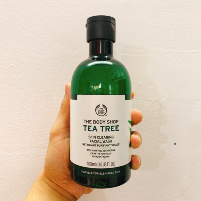 Sữa rửa mặt tea tree Clearing Facial Wash The Body Shop 250ml