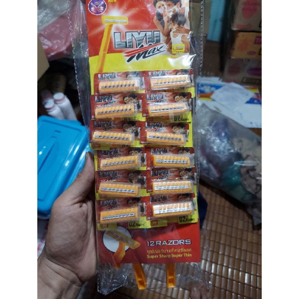 Dao cao râu dùng 1 lần