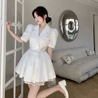 đầm trắng thiết kế sang chảnh
