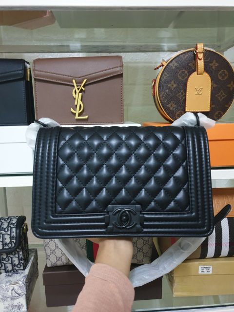 Túi ô trám đen size 20 , size 25 _có code,thẻ hãng ,túi vải hãng | BigBuy360 - bigbuy360.vn
