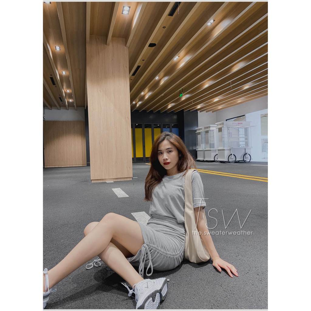 Set áo thun kèm chân váy rút điều chỉnh độ dài ( ảnh thật ) | BigBuy360 - bigbuy360.vn