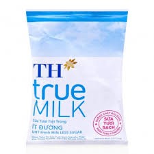 Sữa tươi tiệt trùng TH true MILK ít đường bịch 220ml