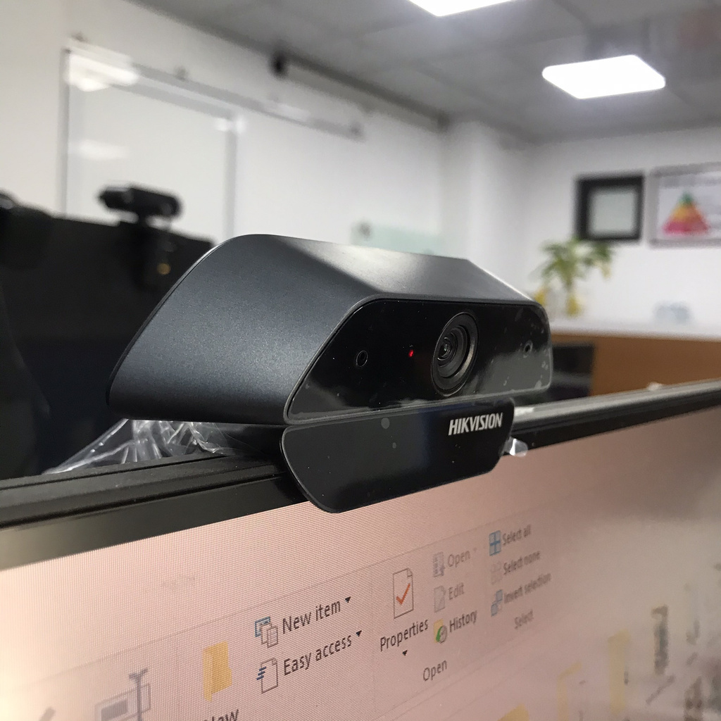Webcam Hikvision DS-U02 2MP CMOS Full HD có Mic - Hàng chính hãng