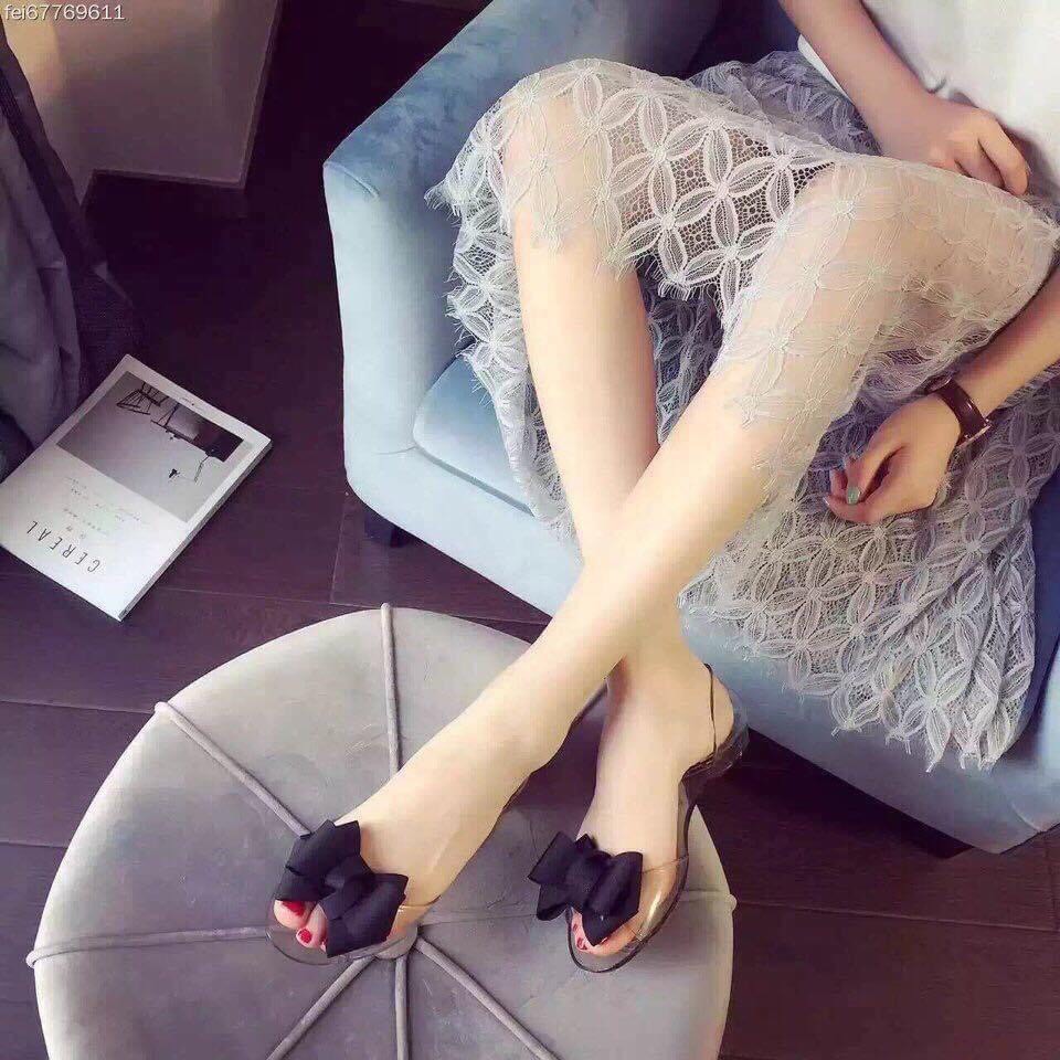 [MUA 1 ĐƯỢC 4] GIÀY BÚP BÊ NHỰA SIÊU DẺO KHÔNG TRƠN TRƯỢT | BigBuy360 - bigbuy360.vn