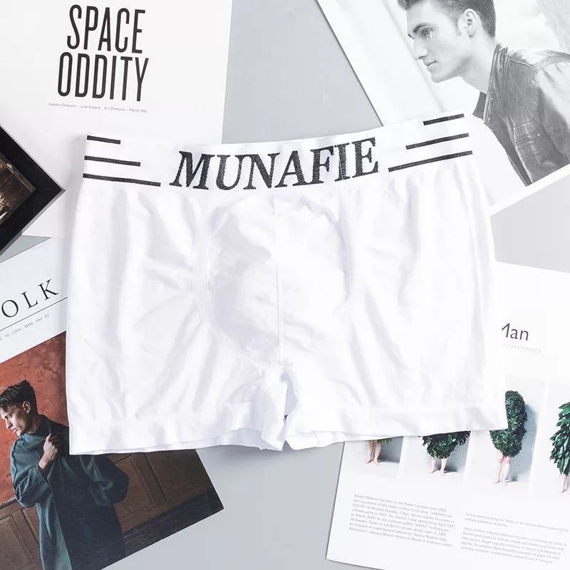 Quần lót boxer lưng vừa không đường may bằng lụa lạnh co giãn thoáng khí thoải mái dành cho nam