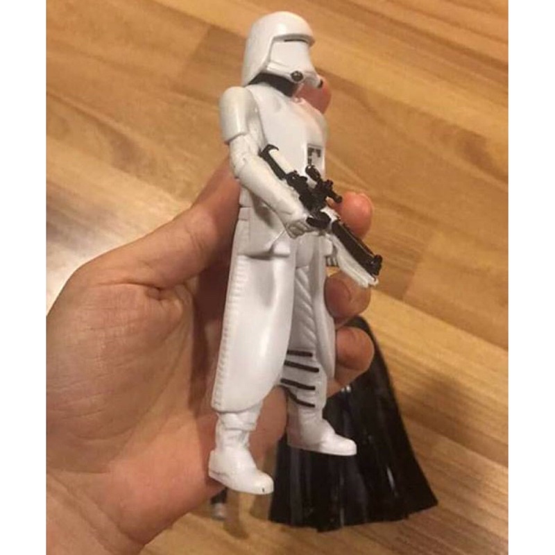 Đồ chơi mô hình nhân vật Star Wars - First Order Snowtrooper
