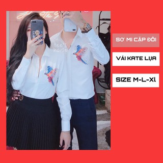ÁO SƠ MI CẶP, ĐÔI, NAM NỮ DÀI TAY CỔ BẺ MÀU TRẮNG VẢI KATE LỤA MỀM MỊN CHỐNG NHĂN IN HÌNH CHIM ĐẠI BÀNG FORM BODY TEE'S