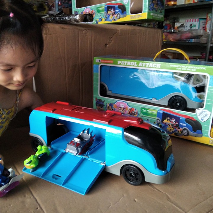 Đội Chó Cứu Hộ Tuần Tra