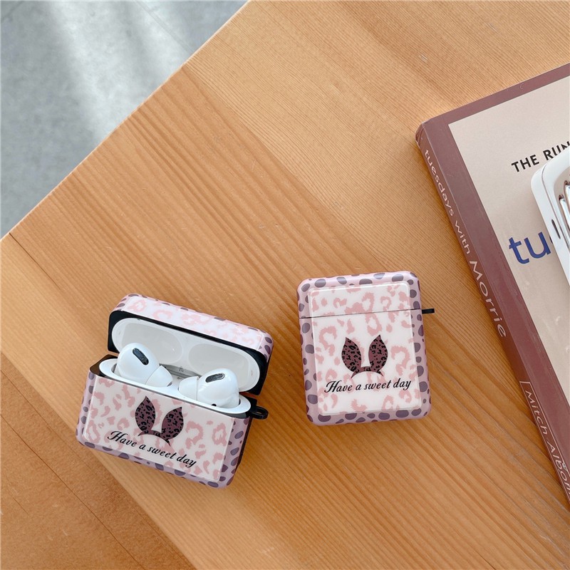 Vỏ bảo vệ hộp sạc tai nghe iPhone AirPods Pro AirPods 1 AirPods 2 màu hồng dễ thương | BigBuy360 - bigbuy360.vn