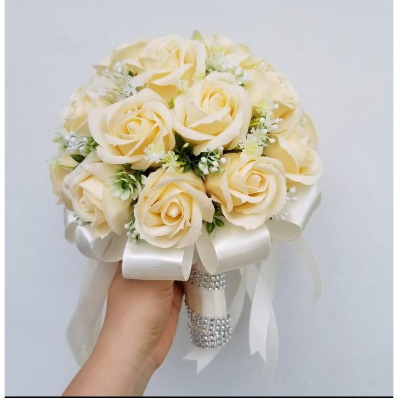 HOA CƯỚI CẦM TAY CÔ DÂU (TẶNG KÈM HOA CÀI ÁO CHÚ RỄ) - HOA CƯớI, HOA CƯớI CẦM TAY, HOA HỒNG SÁP THƠM