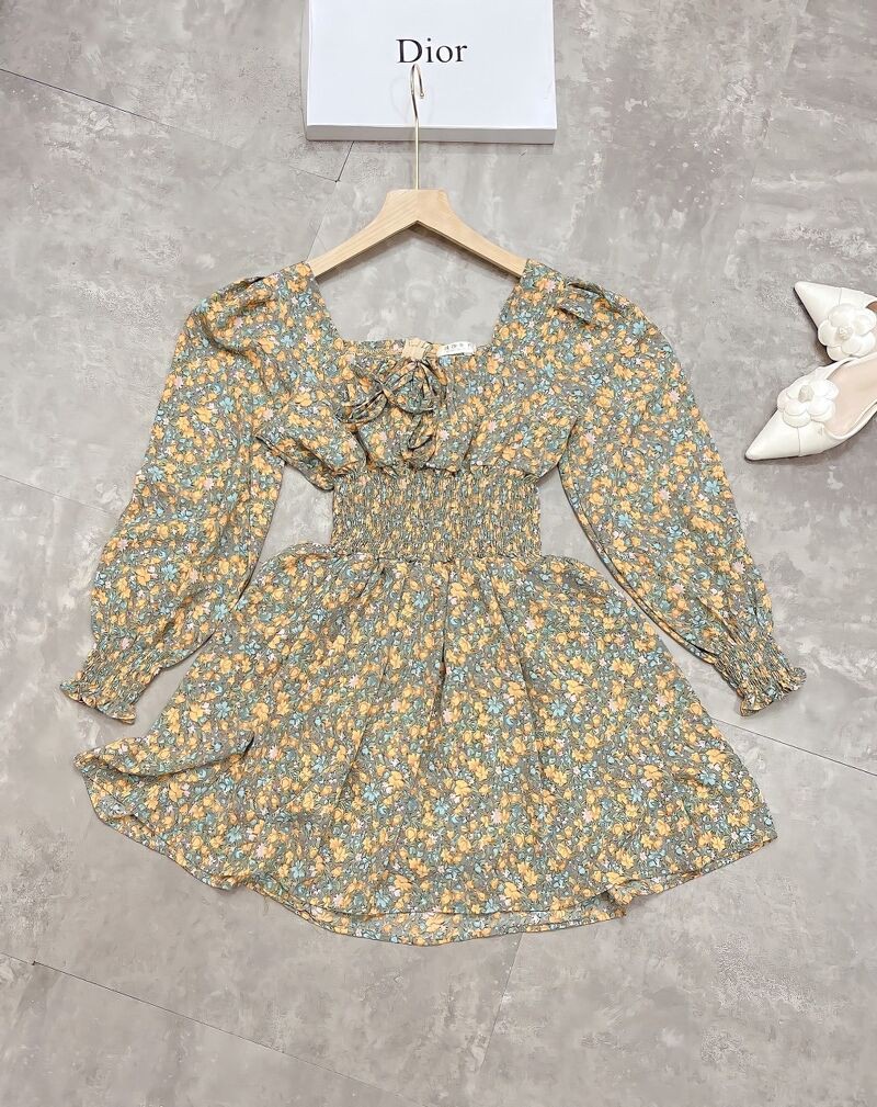 Váy hoa bo chun eo cổ vuông sexy dáng ngắn nhiều màu