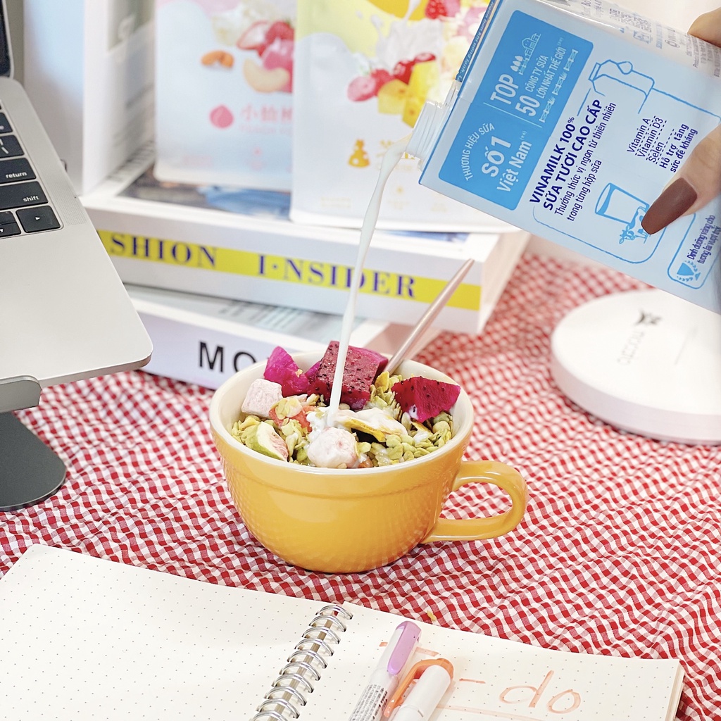 Ngũ cốc sữa chua ăn kiêng Ocak giảm cân Calbee gói 40g Granola siêu hạt thêm hạnh nhân và hoa quả Ankobe