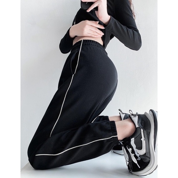 Quần Jogger Nữ Bo Gấu viền sọc thể thao vải tổ ong dày m606